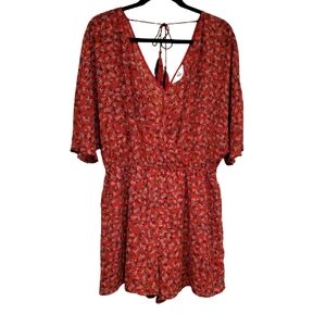 Jack BB Dakota Red Floral Romper size Large New!